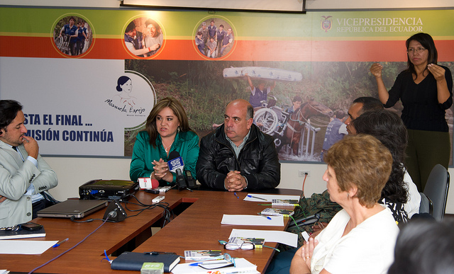 Xavier Torres e Irina Cabezas en Conadis