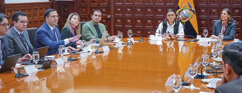 VICEPRESIDENTA MARÍA JOSÉ PINTO CONVOCA A UNICEF A INTEGRARSE A LA LUCHA NACIONAL CONTRA EL RECLUTAMIENTO INFANTIL