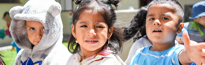 Vicepresidenta, María José Pinto, firmó el Reglamento General a la Ley para Prevenir y Erradicar la Malnutrición